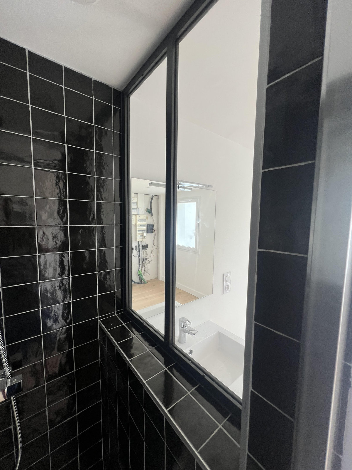 Carrelage douche noire Bayonne